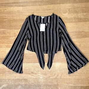 NWT Love, Fire V-neck tie front button down blouse shirt flared sleeves SP b27